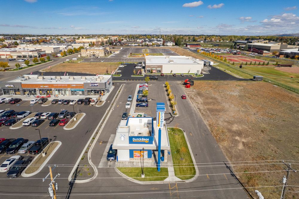 Dutch Bros Coffee: 2703 E Sunnyside Rd, Ammon, ID 83406